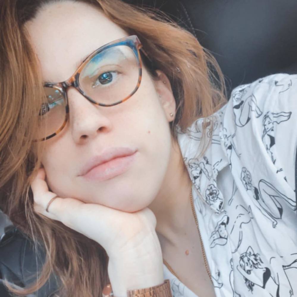 Meet your Posher, Angeline